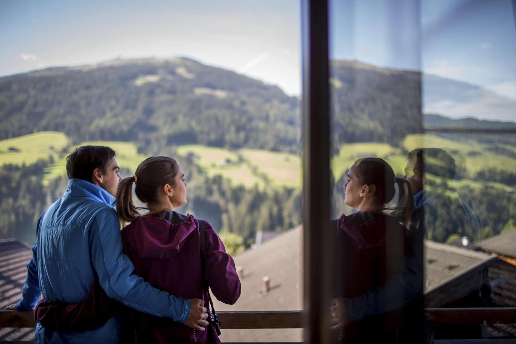 Das Gaestehaus Schneider Am Dorfplatz Alpbach Luaran gambar