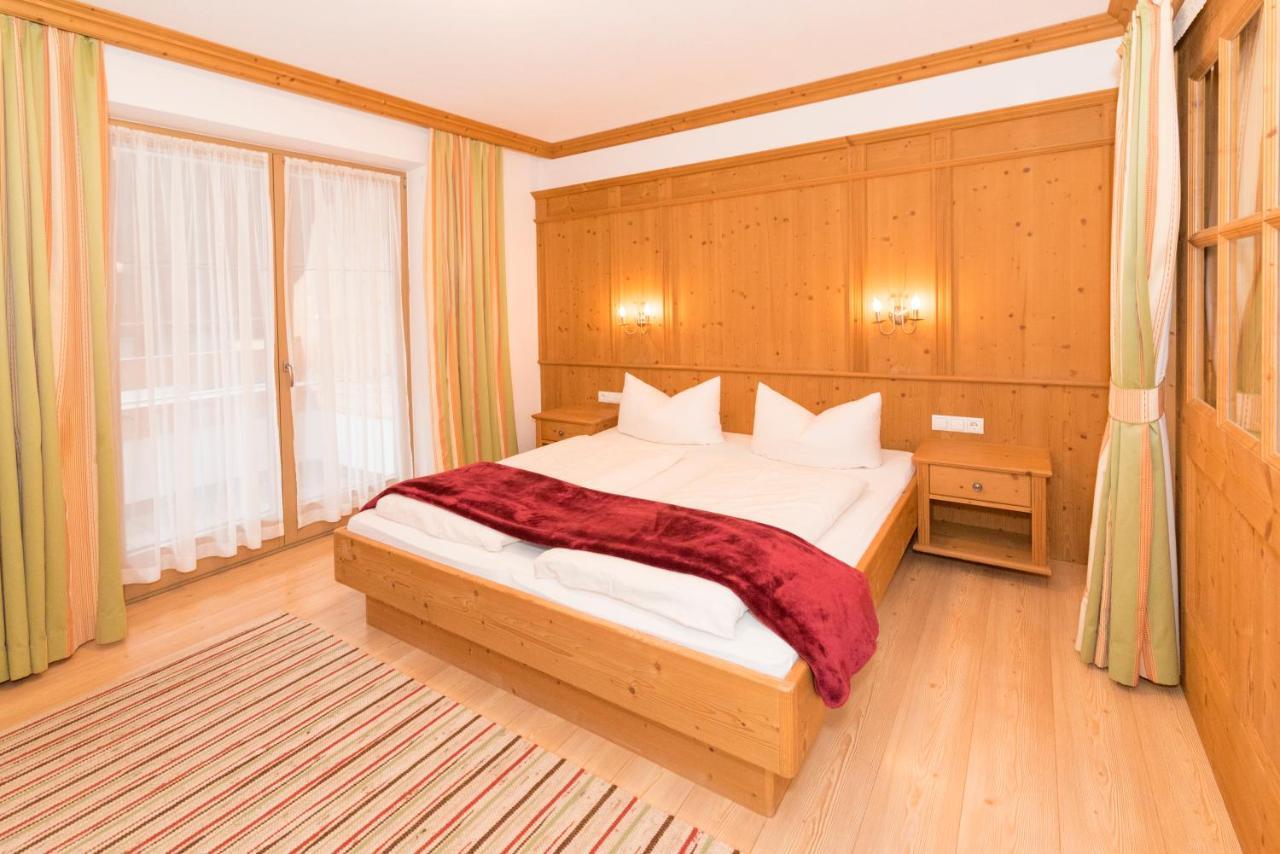 Das Gaestehaus Schneider Am Dorfplatz Alpbach Luaran gambar