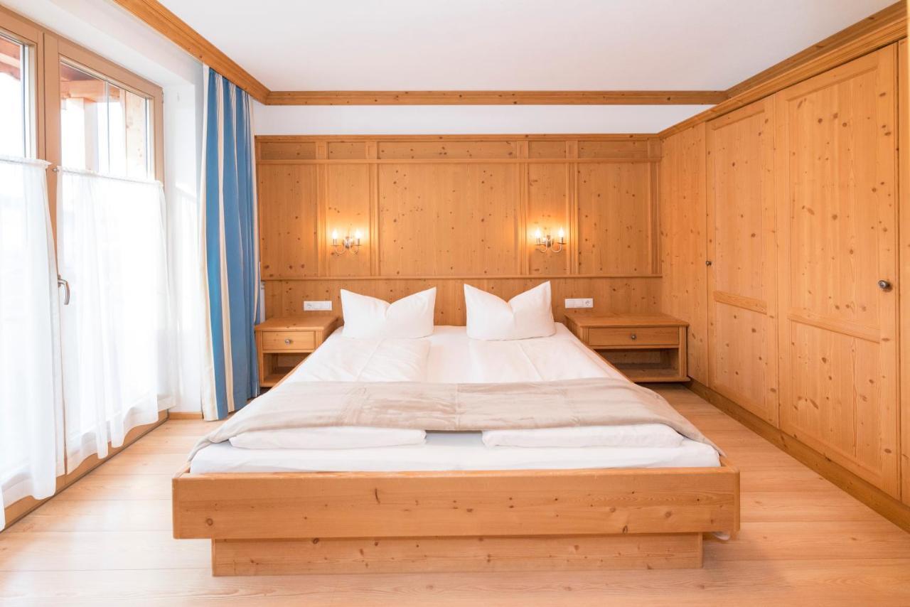 Das Gaestehaus Schneider Am Dorfplatz Alpbach Luaran gambar