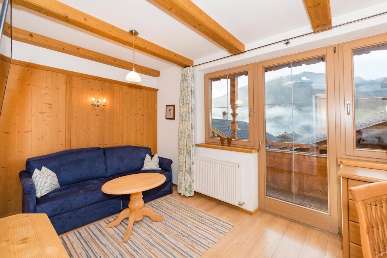 Das Gaestehaus Schneider Am Dorfplatz Alpbach Luaran gambar